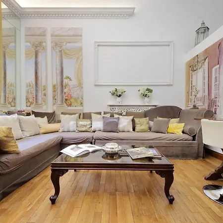 Daire Vicolo Savelli Luxury