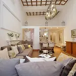 Vicolo Savelli Luxury Appartamento Roma
