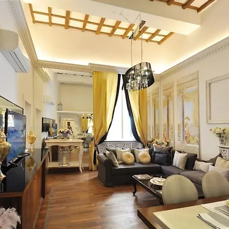 Lägenhet Vicolo Savelli Luxury