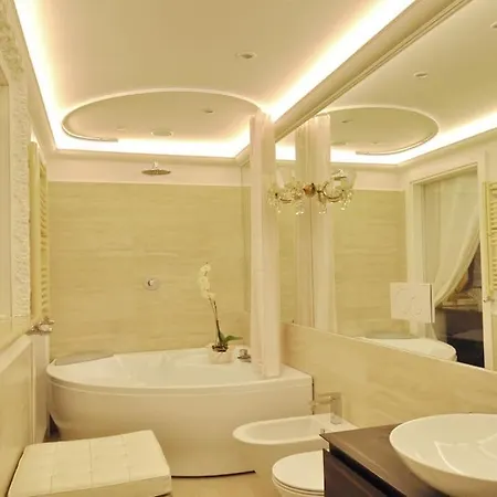 Vicolo Savelli Luxury Lägenhet