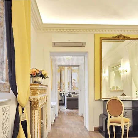 Vicolo Savelli Luxury * Rom