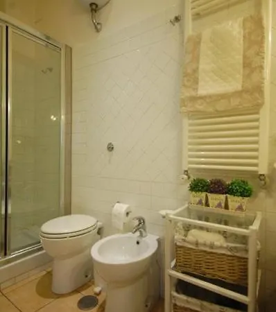 Lägenhet Vicolo Savelli Luxury Rom