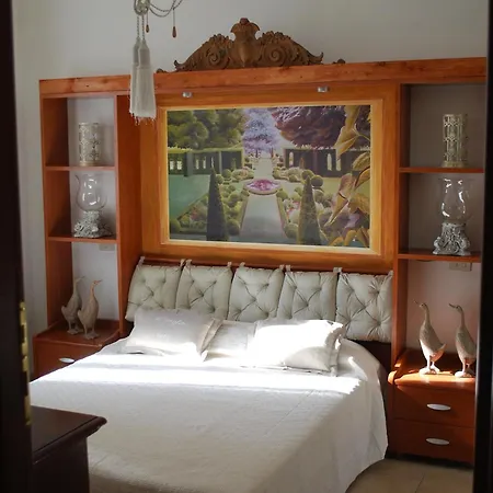 Lägenhet Vicolo Savelli Luxury Rom