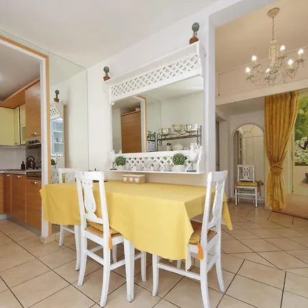 Vicolo Savelli Luxury Apartmán