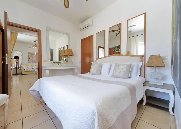 Apartment Vicolo Savelli Luxury Rome