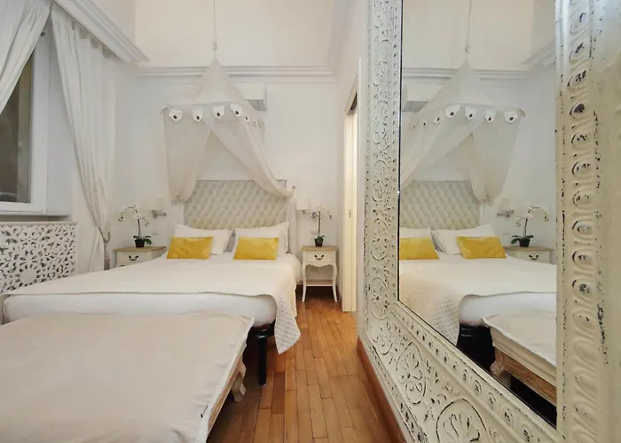 Apartment Vicolo Savelli Luxury Rome