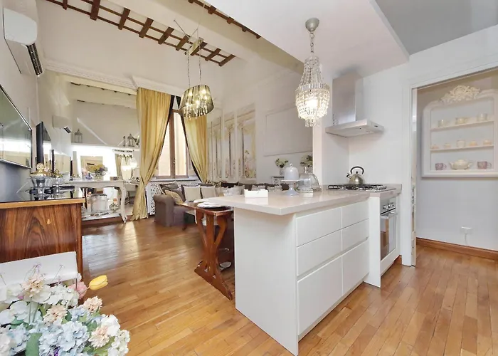 Vicolo Savelli Luxury Apartment Rome