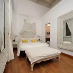 Vicolo Savelli Luxury Apartment