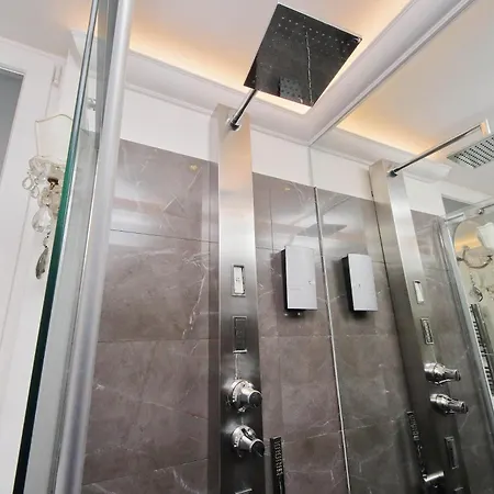 Vicolo Savelli Luxury *