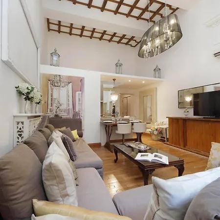דירה Vicolo Savelli Luxury *