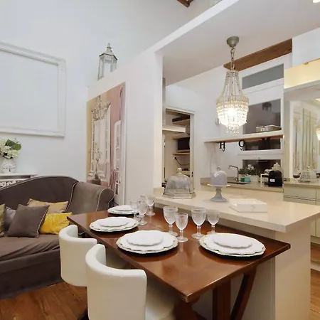 Vicolo Savelli Luxury * רומא