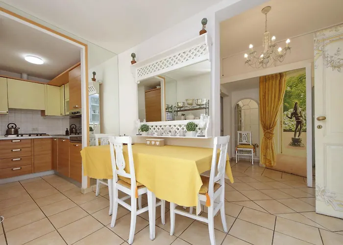 Vicolo Savelli Luxury Apartmán