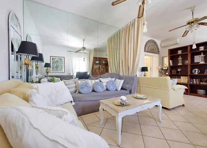 Vicolo Savelli Luxury Apartmán *